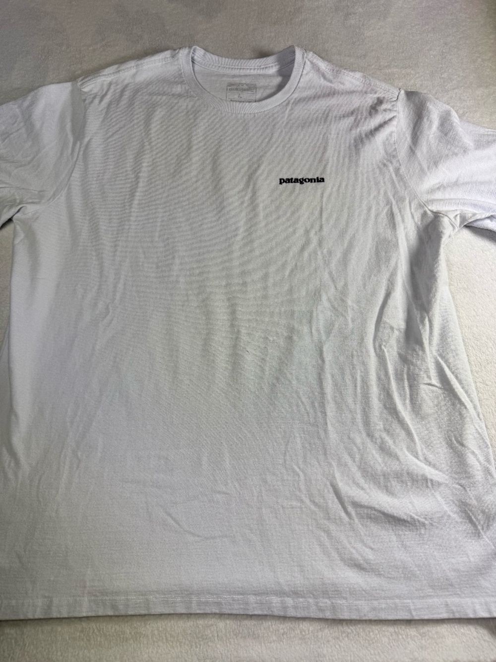 PATAGONIA SHORTS SLEEVE TEE SIZE LARGE